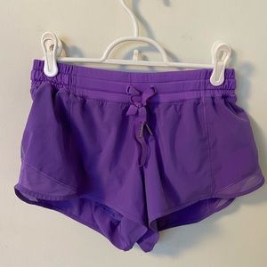 Lululemon Hotty Hot shorts